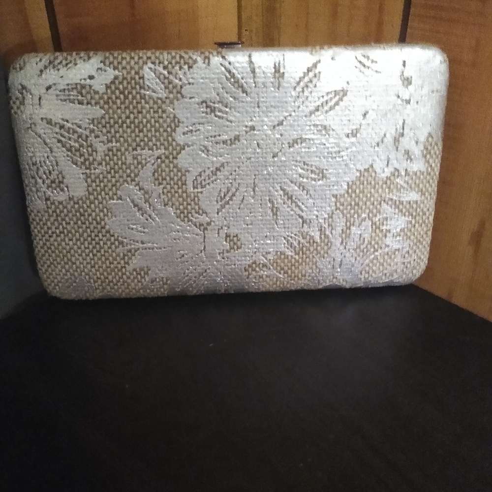 Kristine accessories cream rose thread wallet